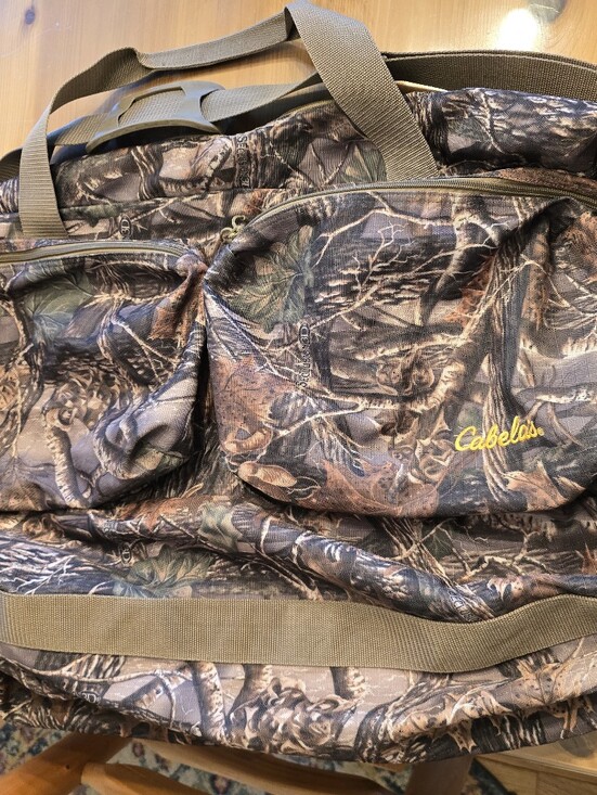 Cabela's Other - Cabela's Seclusiin 3D  Camo Duffel Bag with Olive Straps